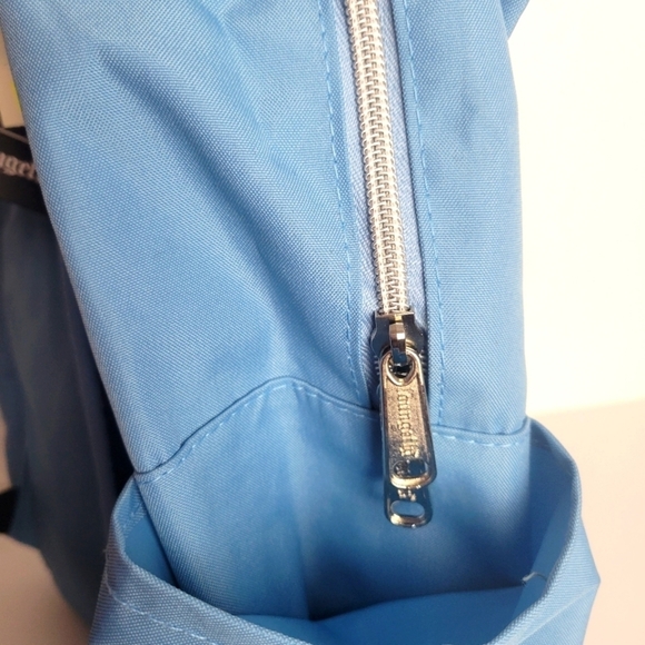 Loungefly lilo and stitch backpack - Picture 4 of 6